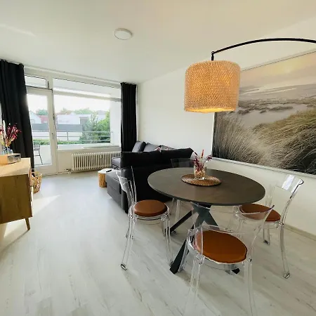 Strandkorv Fuer 2-4 Personen Mit Pool Apartment Dahme (Schleswig-Holstein)