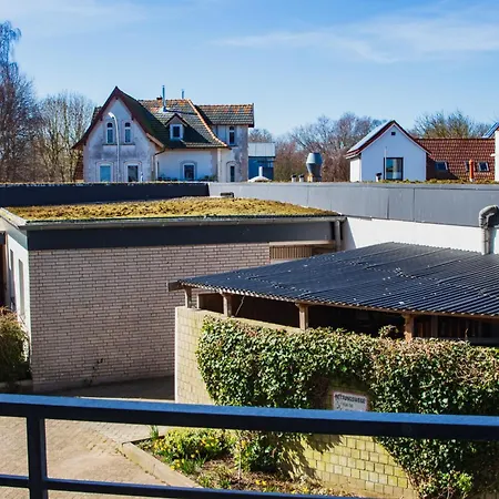 Strandkorv Fuer 2-4 Personen Mit Pool Dahme (Schleswig-Holstein)